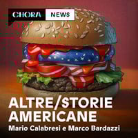 Copertina del podcast con un hamburger e bandiere americane.